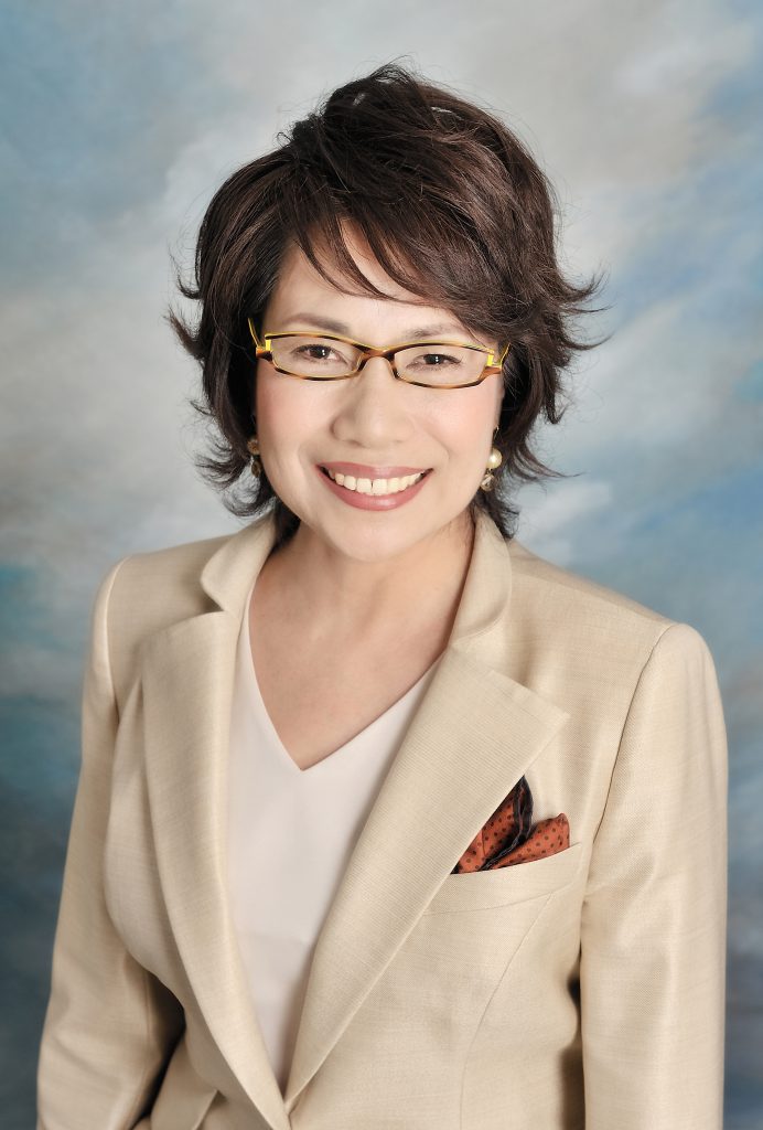 神津 佳予子
