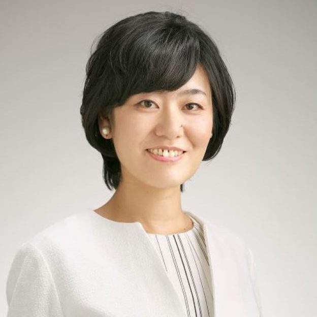 須賀 由美子