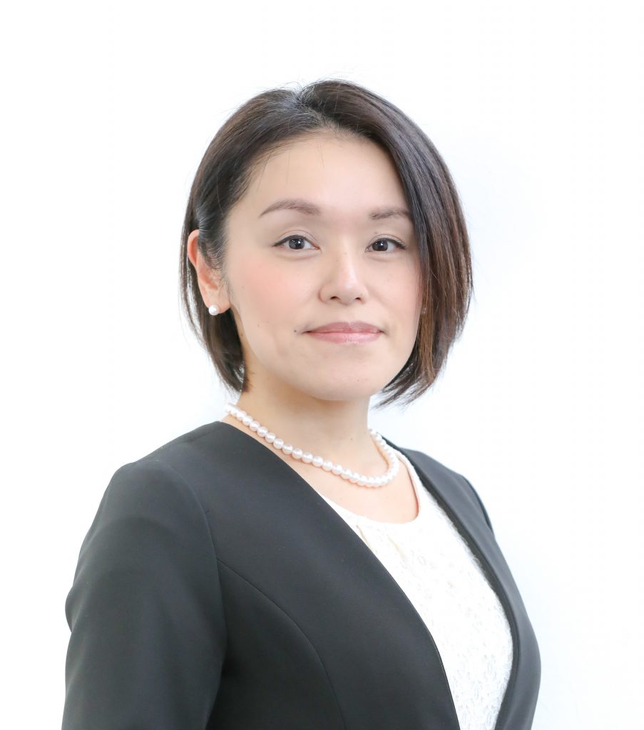 山口 千鶴